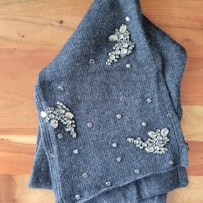 Bufanda de mujer Portolano de lana/angora/cachemira con estrás adornada carbón Foto 1 de 4