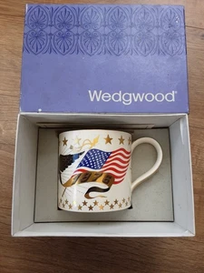 TAZZA BICENTENARIO AMERICANO WEDGWOOD 1976 CERTIFICATO IN SCATOLA RICHARD GUYATT TANKARD - Foto 1 di 6