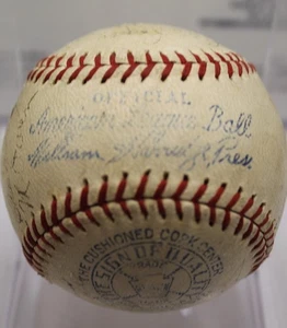 1934-1939 DETROIT TIGERS SIGNED BASEBALL (FADED) - Picture 1 of 10