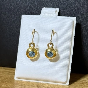 Monet schöne Ohrhänger goldfarben baumeln blau Strass - Bild 1 von 4