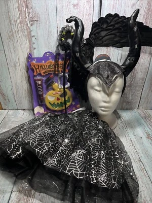 DIADEMA CUERNOS DE DIABLO OSCURO NEGRO Halloween Niñas Vestido Elegante Disfraz.6 Piezas. NUEVO EN PAQUETE Foto 1 de 4