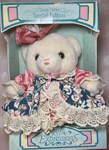 Classic Series Special Edition Soft Expressions Teddy Bear Stuffed Plush Floral - Bild 1 von 4