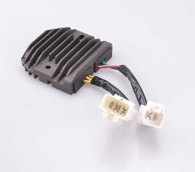 Regulador de voltaje rectificador para Honda CBR1000RR 2004-2007 CBR600RR 2007-2012 Foto 1 de 3