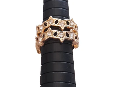 Avon Stacking Rings Women's Size 6 Gold Tone Rhinestones Stars New in Box - Image 1 of 4