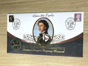 2015 Long to Reign Over Us Coin Cover Signed by Jennie Bond. - Picture 1 of 1
