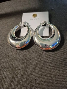 Orecchini a cerchio ovali true to form argento lucido puff grossi 2” nuovi con etichette - Foto 1 di 3