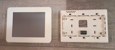 Lennox iComfort Color Touchscreen 7 Day Programmable Thermostat 49W95 - Image 1 of 4