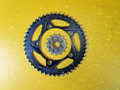 04 05 2004 2005 SUZUKI GSXR 600 750 VORTEX SPROCKET GEAR FRONT REAR 47 15 T - Image 1 of 4
