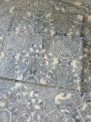 IKEA King Size White & Blue Paisley JATTEVALLMO Duvet Cover Sham Set Medallion  - Image 1 of 4