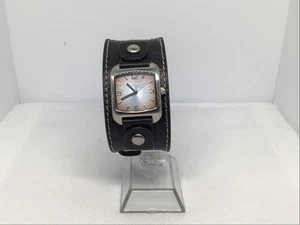 Orologio elegante uomo Fossil cinturino pelle marrone, quarzo, water resist, batteria e analogico - Foto 1 di 10