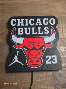 Chicago Bulls Micheal Jordan #23 LED Dekor Display Ständer - Bild 1 von 2