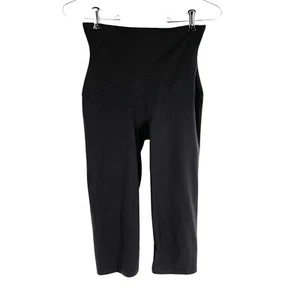 Spanx Smoothing Capri Leggings Womens Size Medium Black Stretch Under Layer - Picture 1 of 7