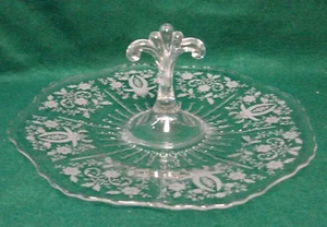 Viking PRELUDE Center Handle Tidbit Tray SCALLOPED EDGE More Items Available - Picture 1 of 3