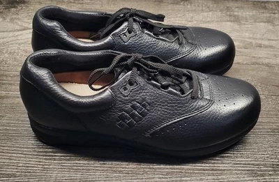 Sapatos Supremes Feminino 9M Pontos Macios Couro Preto Clima Conforto # 122406 NOVO - Imagem 1 de 4