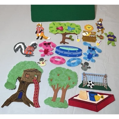 FELTKIDS Franklin At the Park con tablero de fieltro y pistas azules patio trasero divertidos juegos de piscina Foto 1 de 4