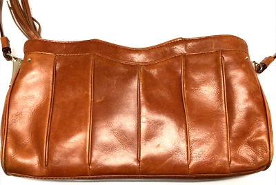 Tre Vero Medium Size Brown Leather Purse Handbag - Image 1 of 4
