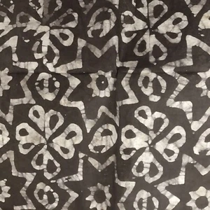 Batik Fabric Gray / White 3 Yards 4" Long by 50" Wide NEW -Un-washed - Picture 1 of 2