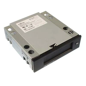 Fujitsu RDX QuickStor RDX1000 5,25" USB 2.0 - A3C40106728 - Imagen 1 de 2