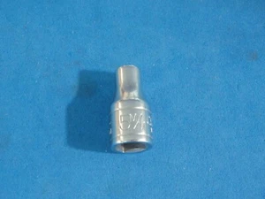 VINTAGE CRAFTSMAN 1/4" DRIVE 5MM 6 POINT SHALLOW SOCKET - V - 43501 USA MADE - Picture 1 of 6