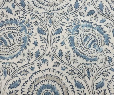 3.5 Yds Kravet Kamala in Mist 54" Wide 100% Linen Floral - Image 1 of 2