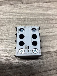 WEG BFC025-11 Zusatz-Frontkontaktblock #127N71 - Bild 1 von 3