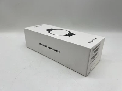 New Samsung Galaxy Watch 8 44mm Graphite + Black Fabric Band - Size M/L SM-L330 - Image 1 of 4