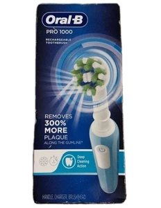 Oral B Pro 1000 Rechargeable Toothbrush Light Blue NEW IN SEALED BOX Electric - Picture 1 of 6