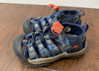 Keen Sandals Little Boys 9 Blue Smokey Bear Newport H2 Washable Outdoor Water - Image 1 of 4