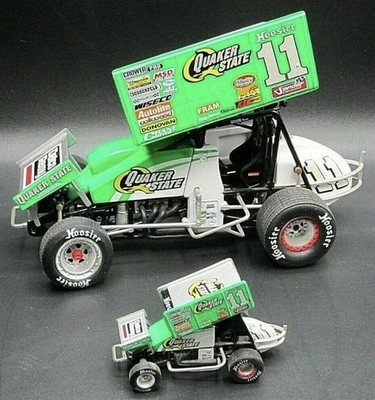 1:50 & 1:18 GMP 2002 STEVE KINSER/QUAKER STATE #11 DIECAST SPRINT CAR SET. - Image 1 of 4