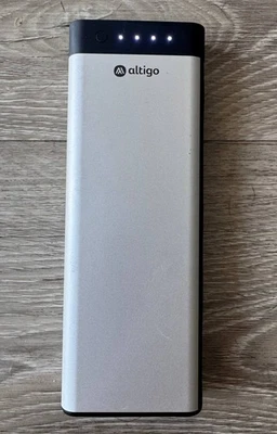 Banco de alimentación Altigo Endure 20K (20000 mAh) + cable - probado, funciona - plateado/negro Foto 1 de 4