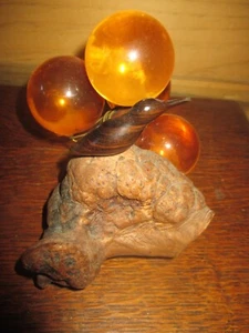 Vintage WOODEN BIRD On BURL w/Four YELLOW GLASS GRAPES/GLOBES - 1970's - Picture 1 of 4