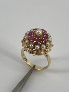 14KT Yellow Gold Pearl and Ruby Ring Size 8 7.7g Synthetic - Picture 1 of 9
