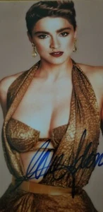 MADONNA AUTOGRAPHED PHOTO HAND SIGNED W COA - SINGER - ACTRESS - SEXY POSE - Picture 1 of 4