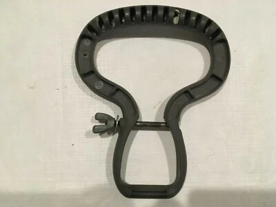 WEEDEATER Handle Assist 530058752 for TE475 Featherlite Trimmer - Image 1 of 2