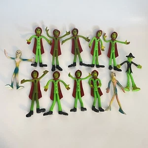 Lot of 12 Vintage 5" Bendy Vampires Mummies Scarecrow Halloween Toys Hong Kong - Picture 1 of 11
