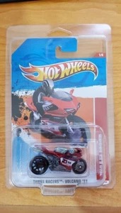 Hot Wheels 2011 Thrill Racers Volcano Burgundy Red Ducati 1098R Motorcycle Bike - Picture 1 of 3