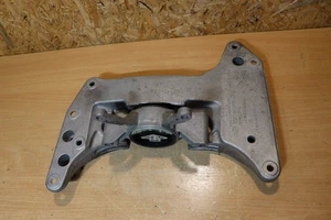 BMW 5 SERIES G30 G31 530 GEARBOX BRACKET MOUNT 6862578 6870619 - Picture 1 of 6
