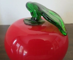 Vintage Murano Style Hand Blown Glass Fruit - Red Apple #5 - Picture 1 of 9