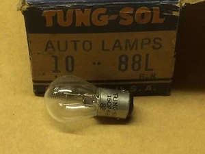 BOX Vintage TUNG-SOL 88L 6-8V 15CP LIGHT Lamp NOS NIB BULBS Car OLD Truck Bus - Picture 1 of 2