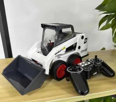 Double 1/14 Remote Control Toy Car RC Truck Engineering Vehicle Excavators Toy - Image 1 of 4