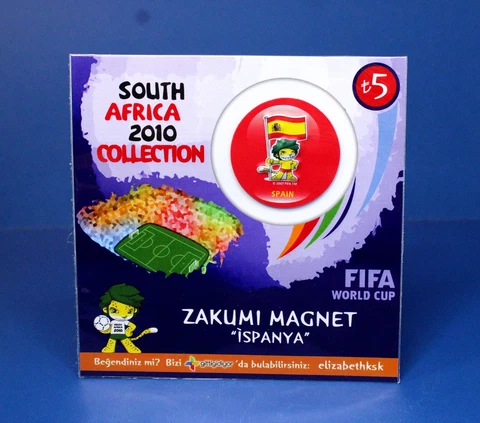 FIFA 2010 South Africa World Cup Magnet - SPAIN Cover