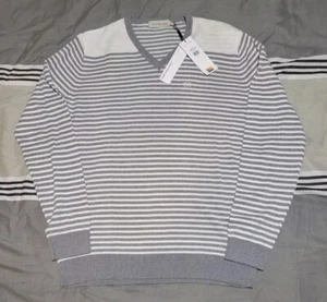 BNWT CALVIN KLEIN JEANS Mens V-Neck Jumper Cotton Pullover Sweater Medium M - Picture 1 of 9
