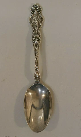 Antique 1902 Wallace Sterling Silver Serving Spoon In Irian Pattern Cover