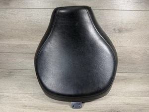 2001-2009 Suzuki Boulevard VL800 driver seat Volusia OEM 45110-41F00 NR1 - Picture 1 of 11