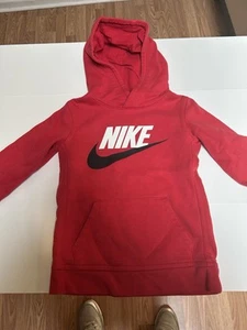 Size 5/6 Boys Nike Hoodie  - Picture 1 of 4