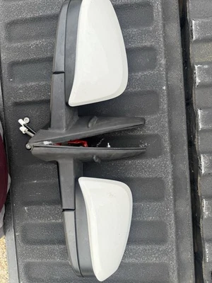 Espejos retrovisores eléctricos blancos 4Runner 2016 OEM Foto 1 de 2