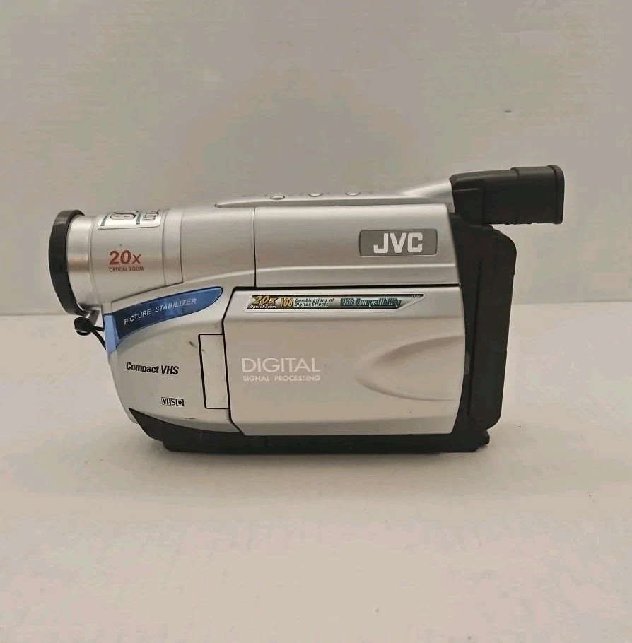 JVC Compact VHS Camcorder VHS  Model GR-AXM18U , 091B2835 Untested - Image 1 of 4