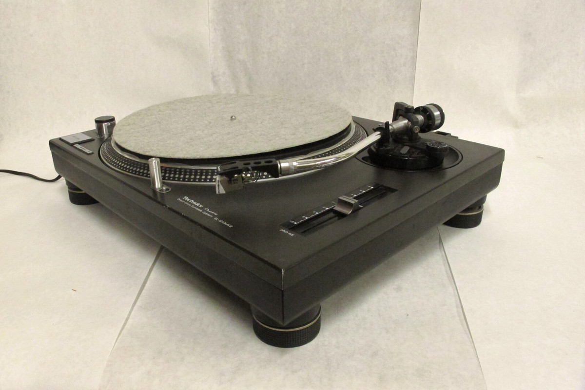 DJ 3 / The Real Turntable’ 2 s-l400.jpg
