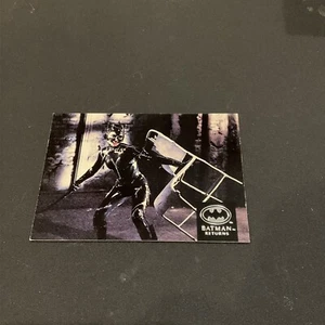 1992 Batman Returns Stadium Club #97 Michelle Pfeiffer As Cat Woman - Picture 1 of 2