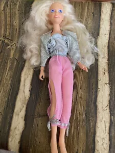 Vintage 1985 Jem & The Holograms Jem Doll Long Blonde Hair With Outfit - Picture 1 of 2
